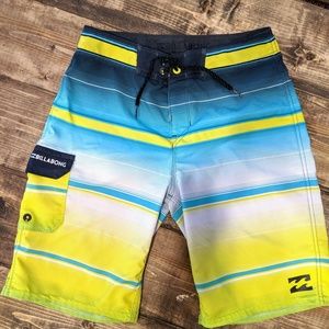 Youth Billabong Board Shorts Swim Trunks Sz 24